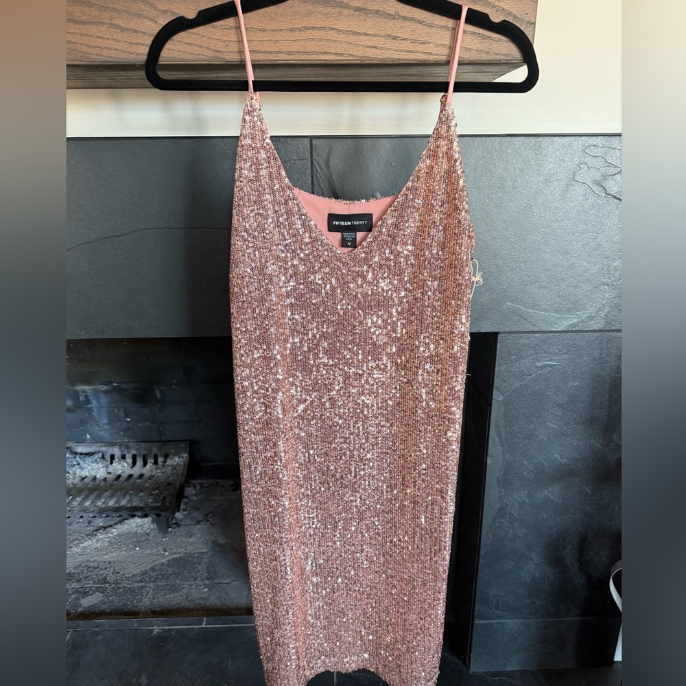 Fifteen Twenty rose gold sequins dress. Size M